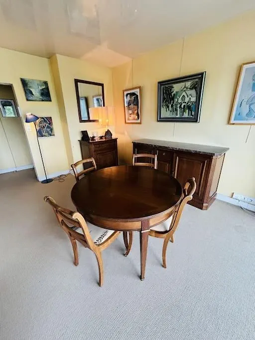 Cosy Apt Pere Lachaise-Parking Prive Paris Apartment