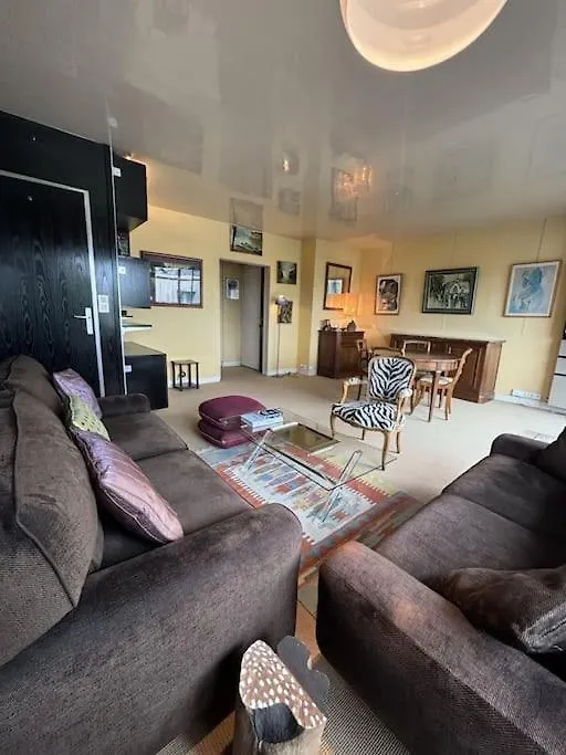 Cosy Apt Pere Lachaise-Parking Prive パリ